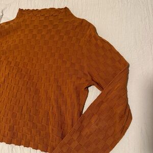 ASTR crop textured checker top